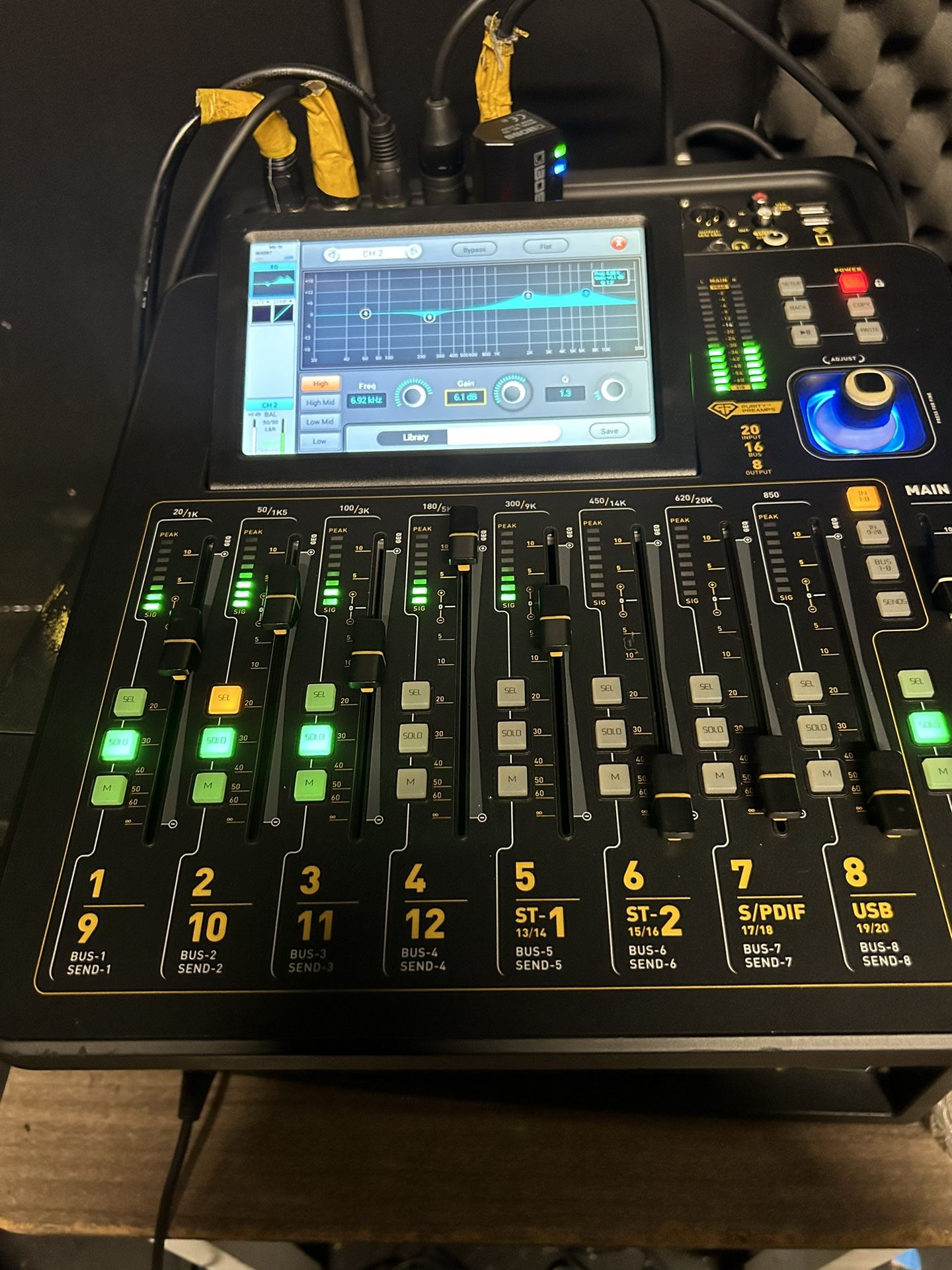 Mixer Digital