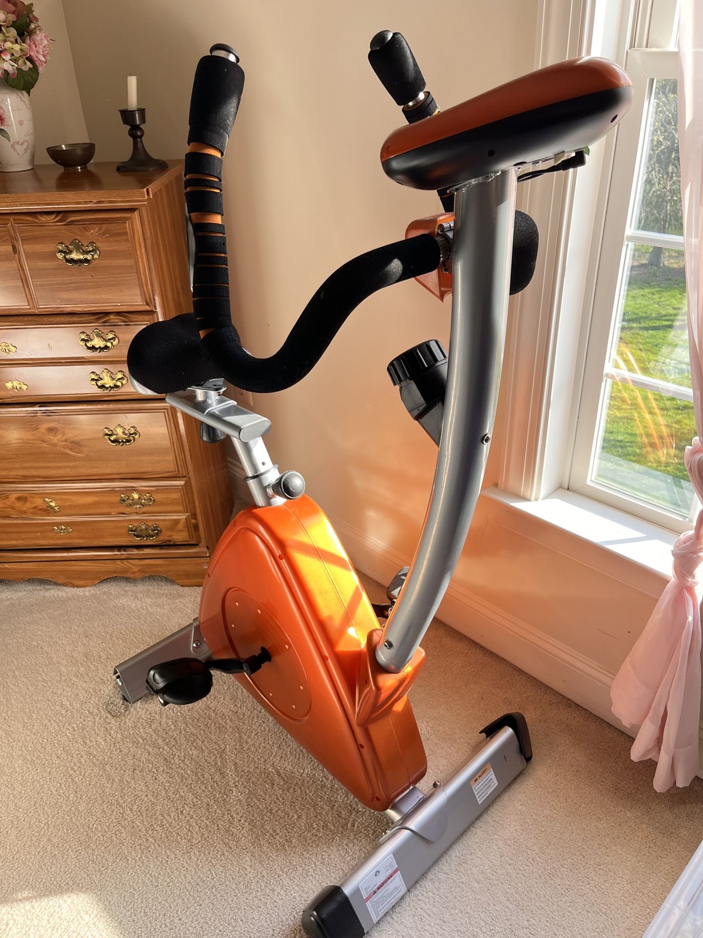 Compact Upright Exercise Bike Omega Fitness Great Condition