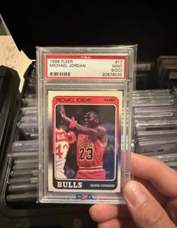 1988-89 Fleer - Michael Jordan #17 PSA 9