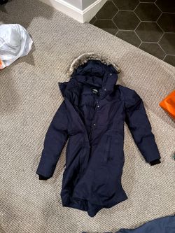 The North Face Women's Winter Parka - Navy, Size S
