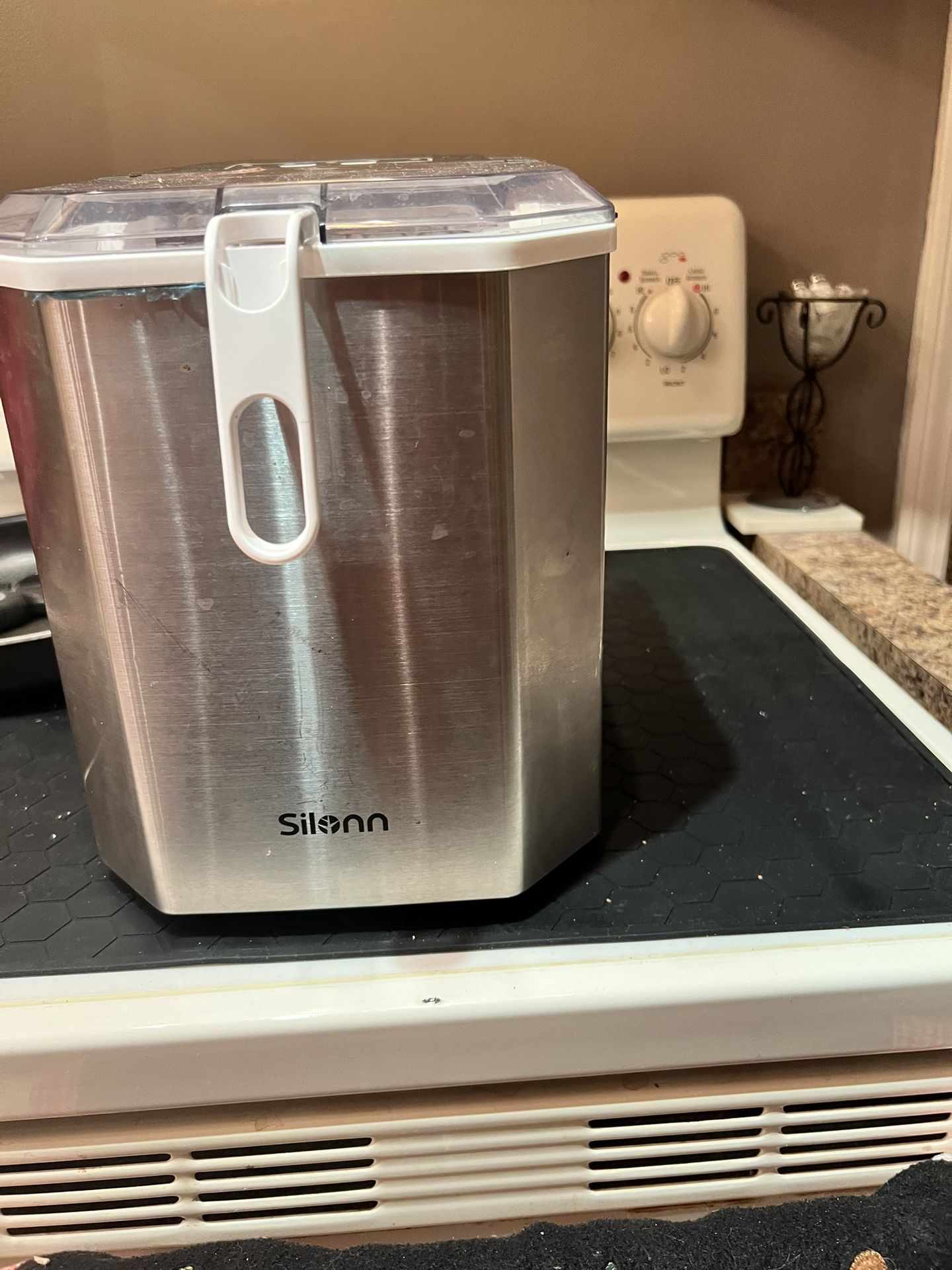 Siloon Ice Maker