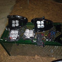 Side Lights For A Messaging