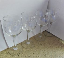 Princess House 4 Etched Glass Wine Goblets