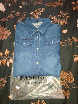 Womens XL long sleeve denim shirt