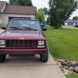 2000 Jeep Cherokee
