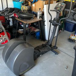 Diamondback 700 Series Workout Elliptical Machine 