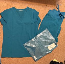Scrubs