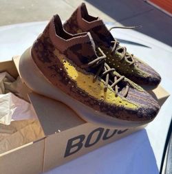 Yeezy Boost 380 Men’s 8.5 With Original Receipt