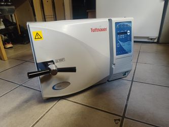 Tuttnauer EZ9 Year 2018