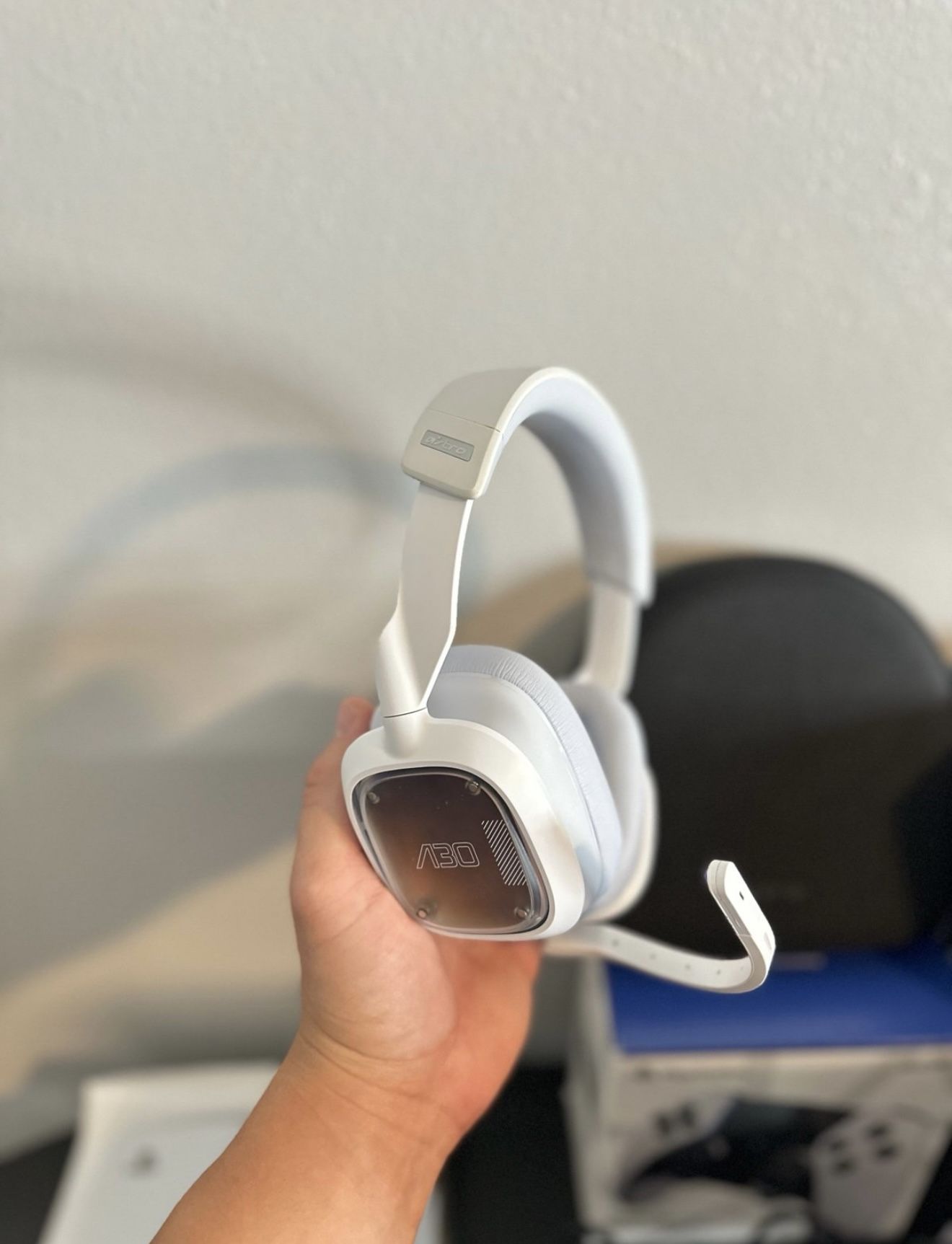 Astros A30 Wireless Gaming Headset