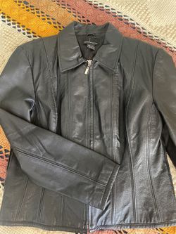 Vintage Women’s Leather Jacket 