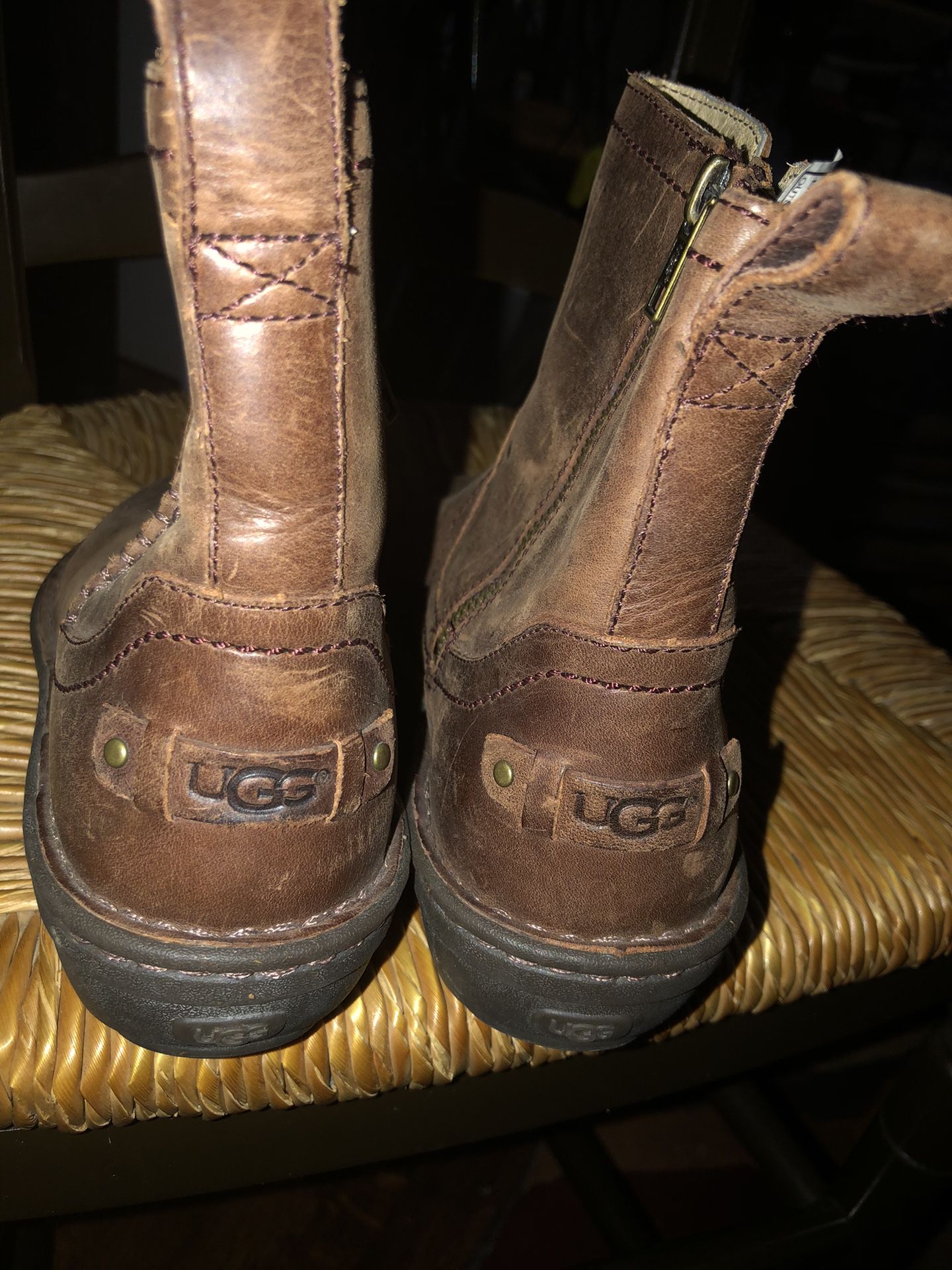 Womens Ugg Boots Size 6 