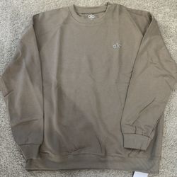 Men/Women’s Sweater Size XL New With Tag