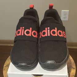 Men's Adidas Comfort Foam Black Red size 10.5 / Excellent Condition without box