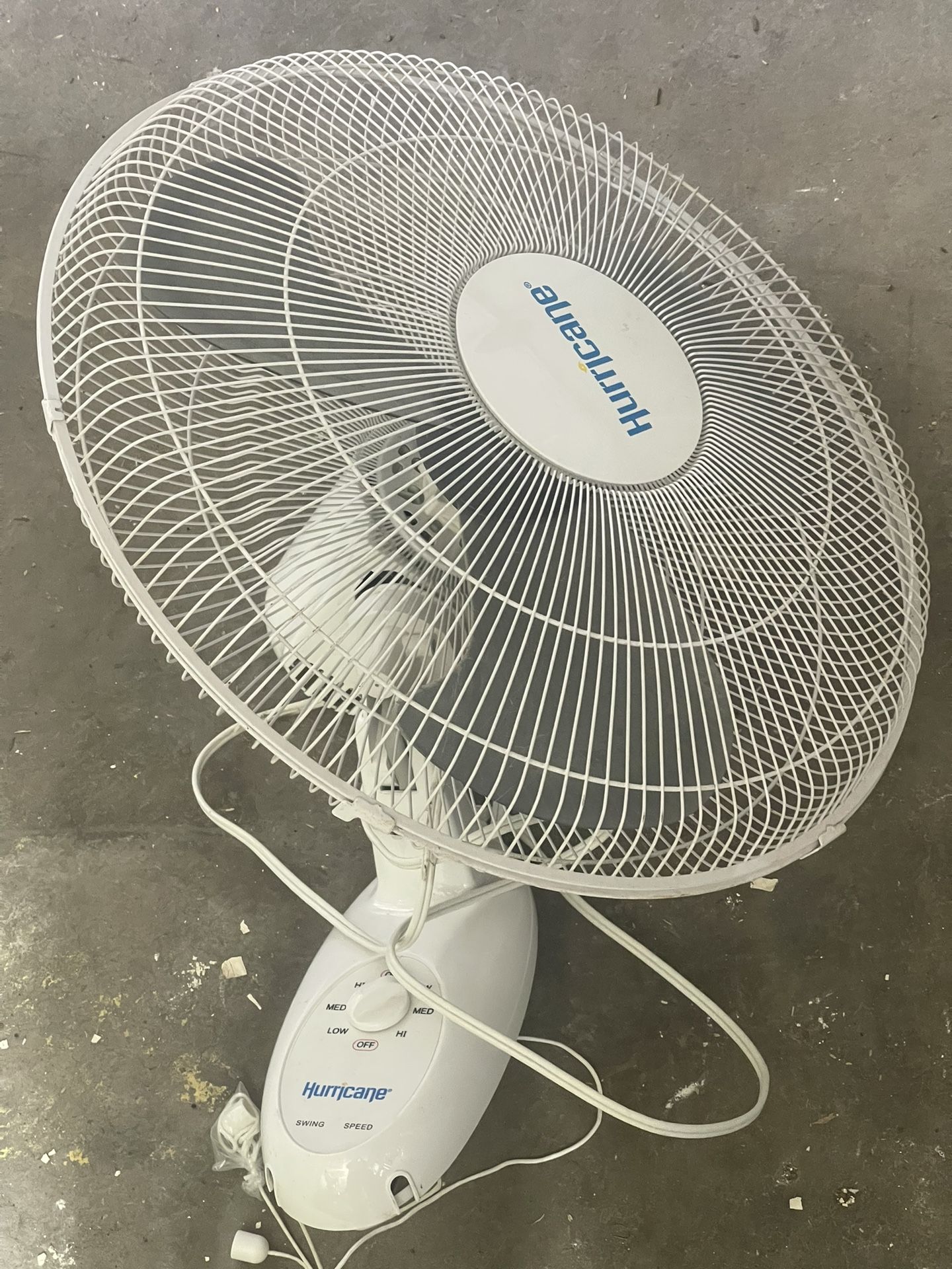 Hurricane 18” Supreme Series Wall Fan