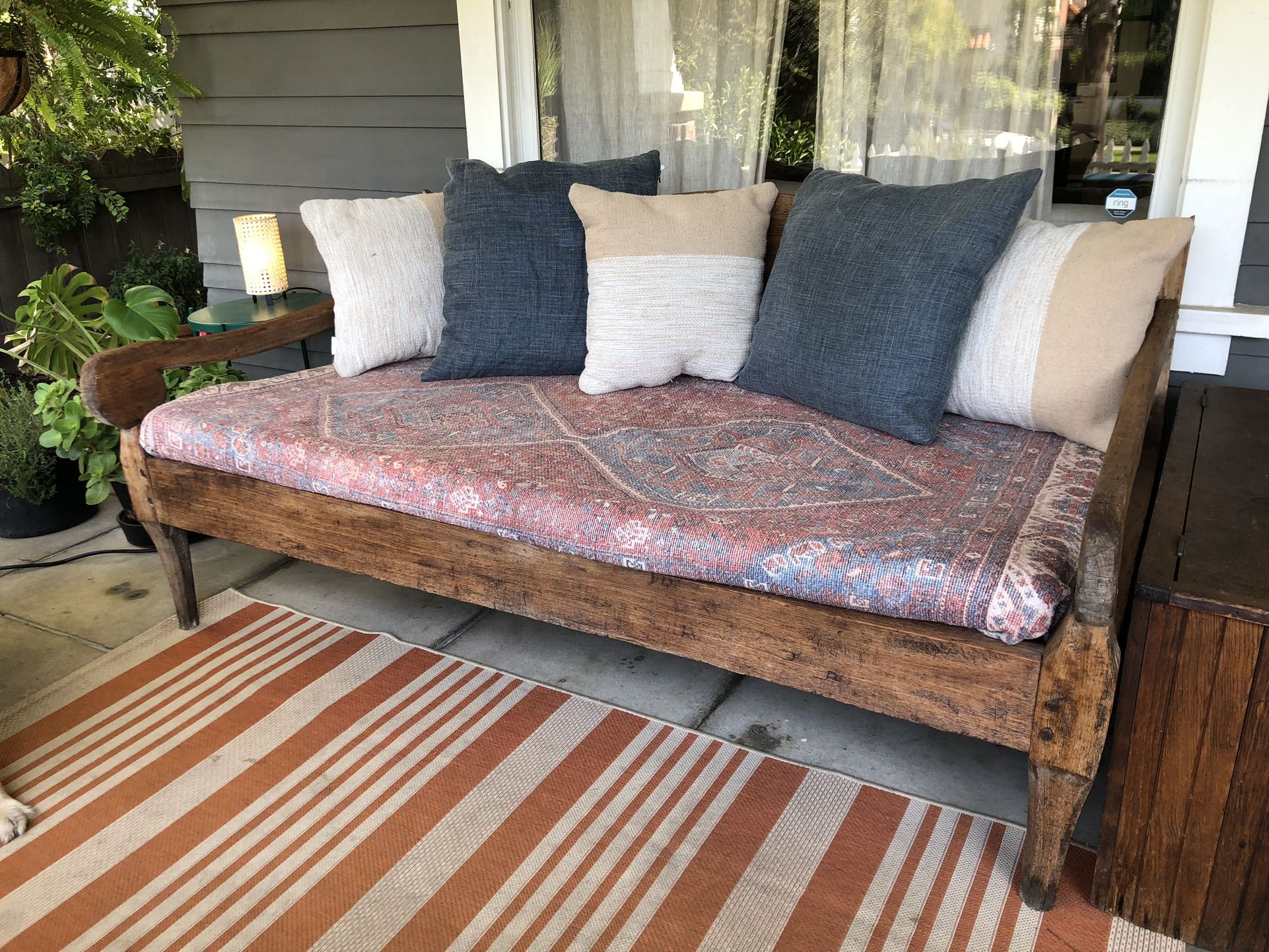 Solid teak Balinese Daybed 