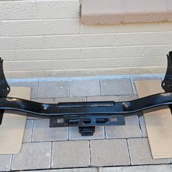 Toyota Tacoma Trailer Hitch Reinforcement, Toyota Tacoma Tow Hitch, 2016-2023, perfect condition  