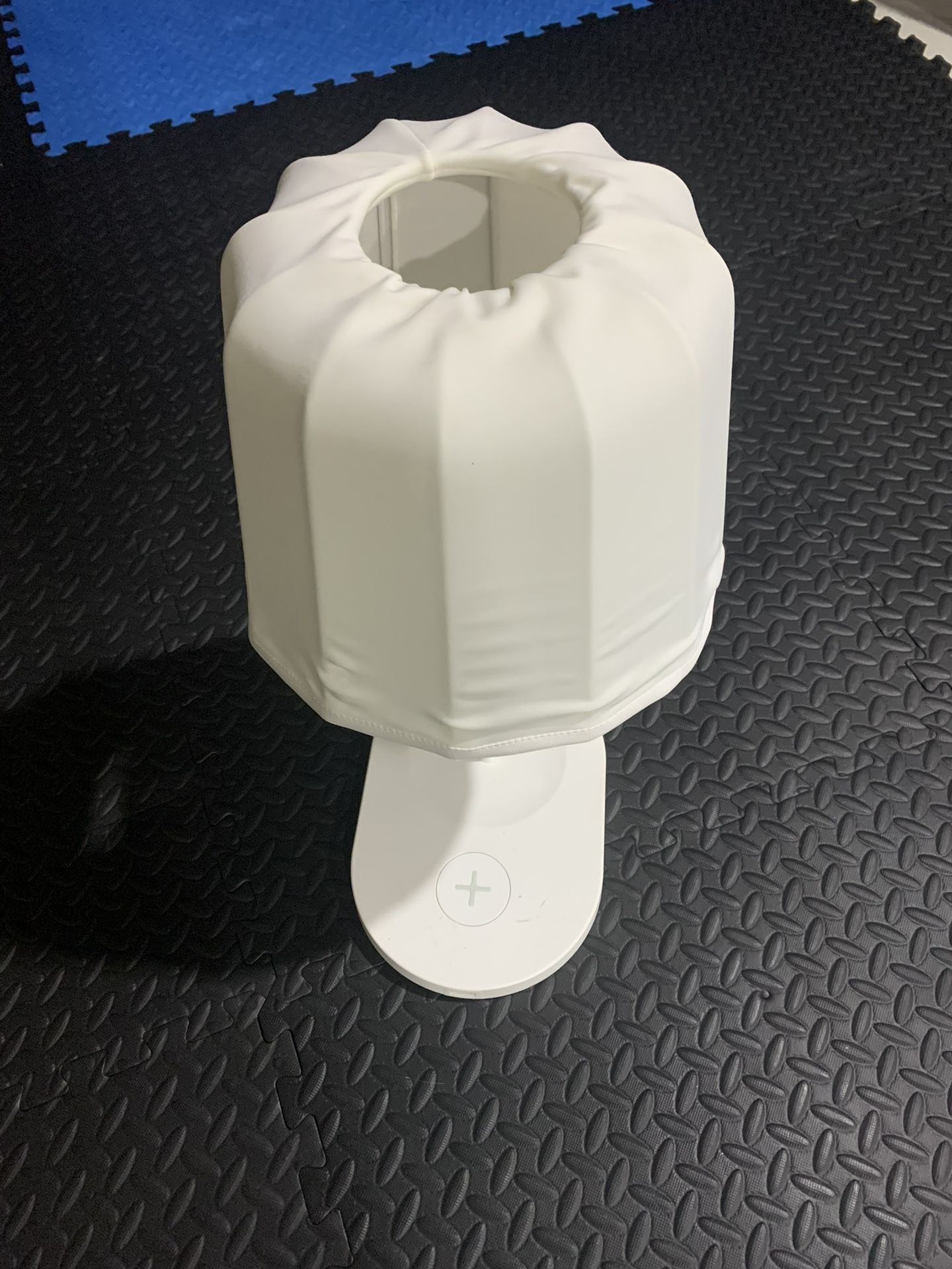 IKEA, Wireless Charging Table Lamp, With USB-port