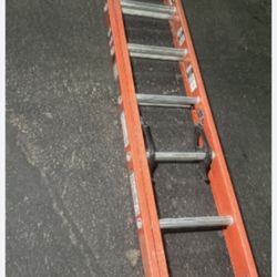16 Foot Werner Fiberglass Extension Ladder