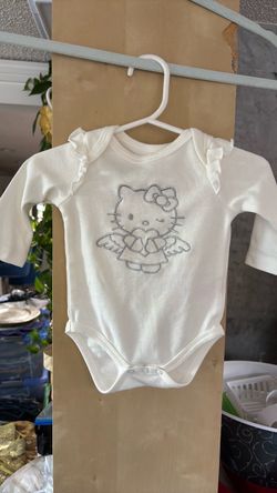 Hello kitty white long sleeve onesie size 3-6 months