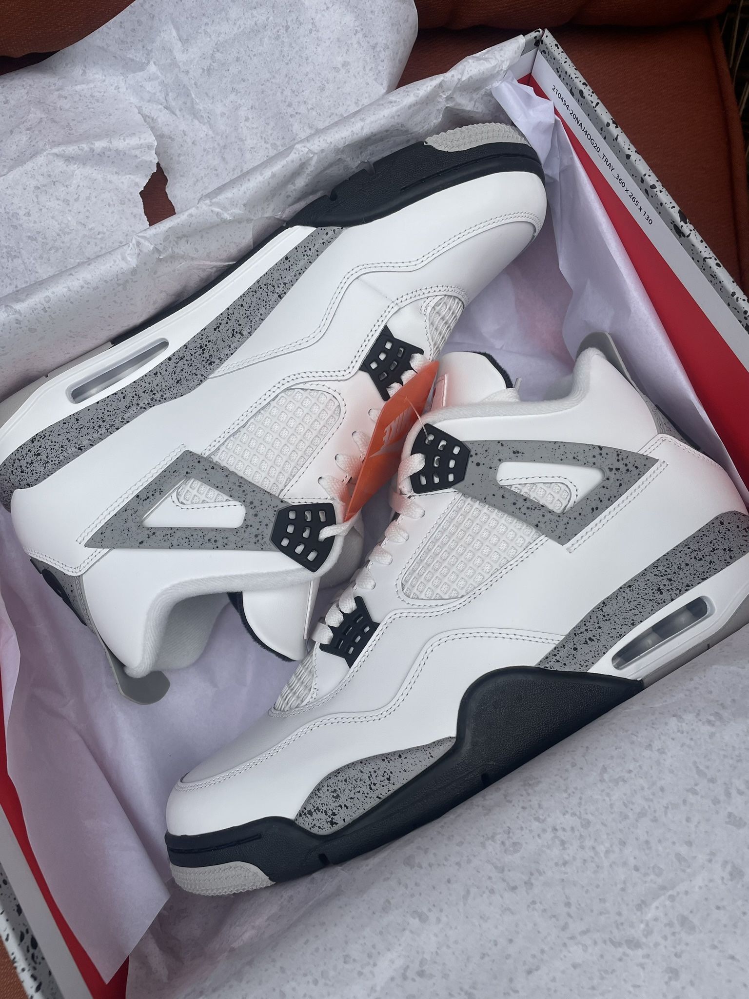 Jordan 4