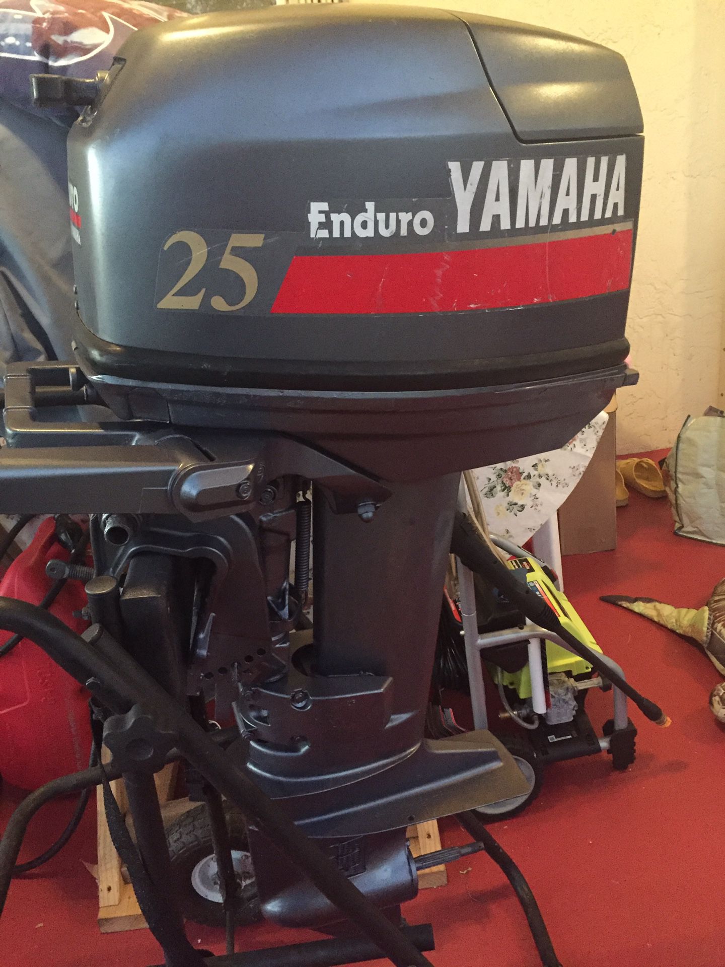 Yamaha 25hp 25 hp Tiller short shaft Outboard Motor Freshwater Just Serviced