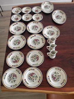 The Mayer China Company dinnerware  lot