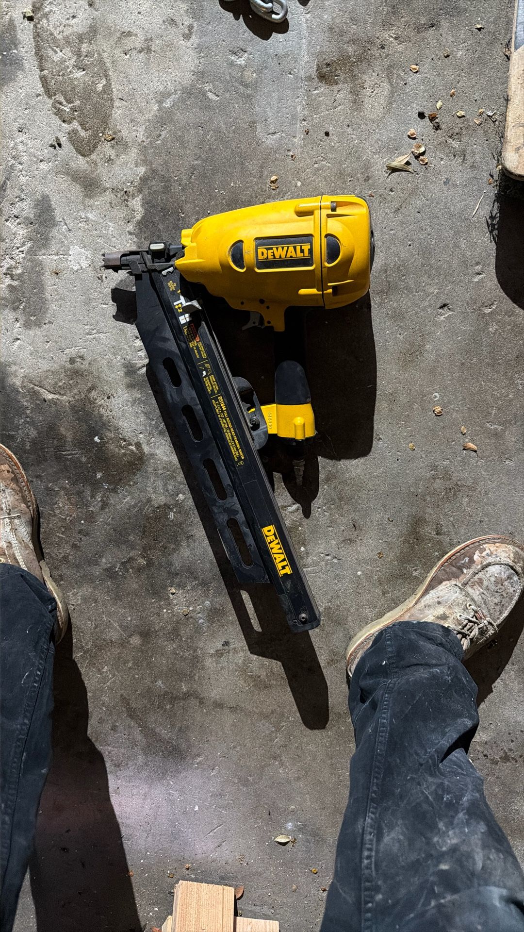 DeWalt Framing Nail Gun
