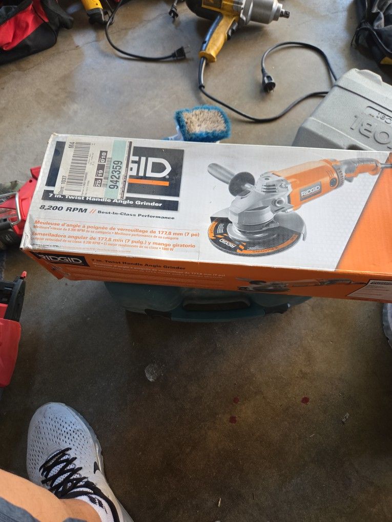 Rigid 7 Grinder