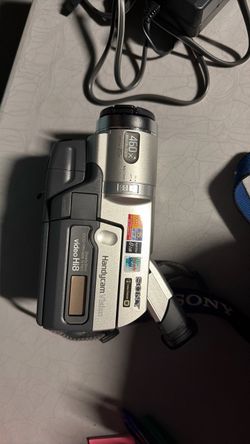 Sony Handycam Vision Video Hi8 Camcorder