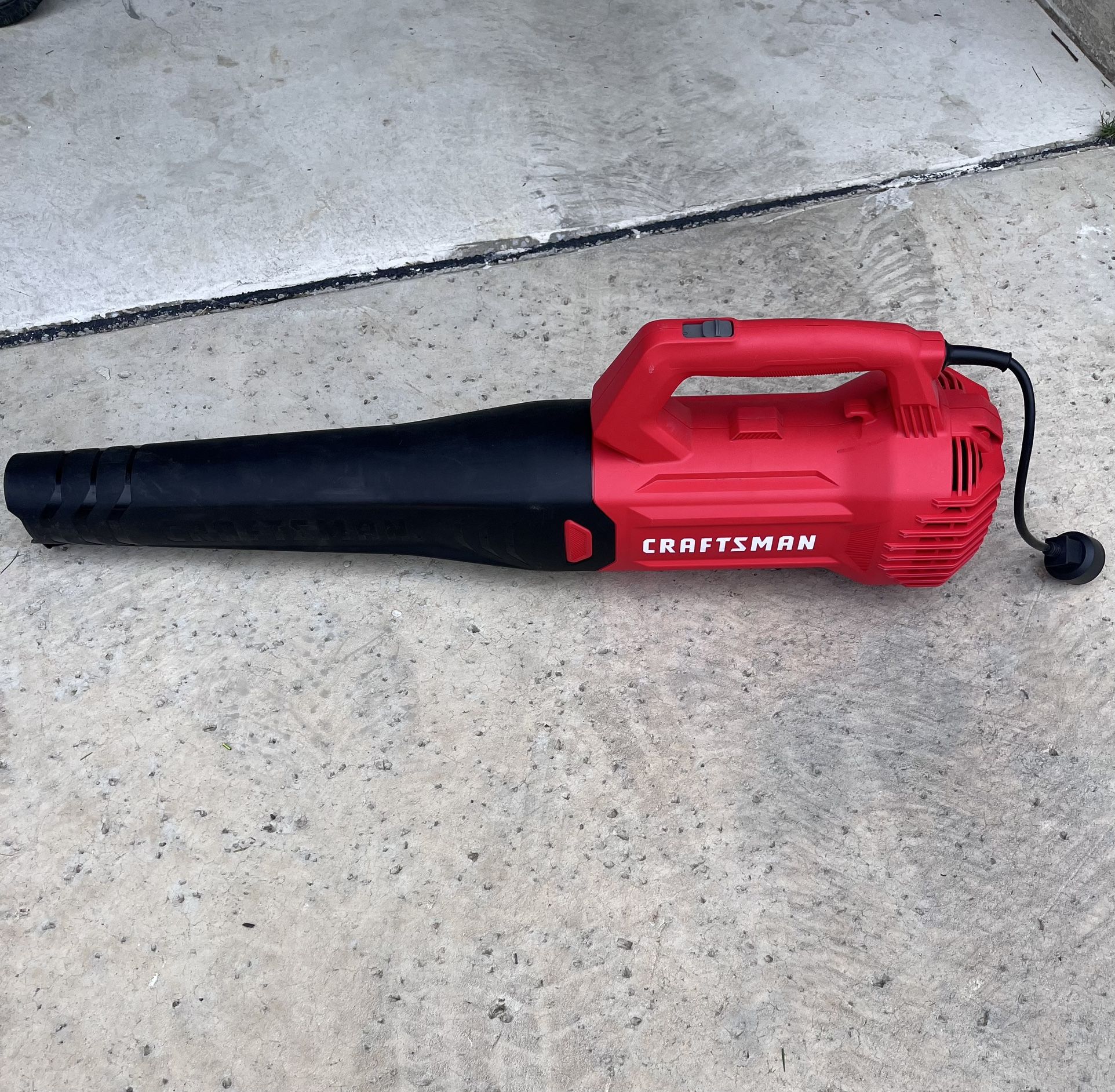 CRAFTSMAN Corded Electric Handheld Leaf Blower