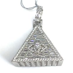 925 Sterling Silver Illuminati Pyramid Pendant 15.40g 198101/4