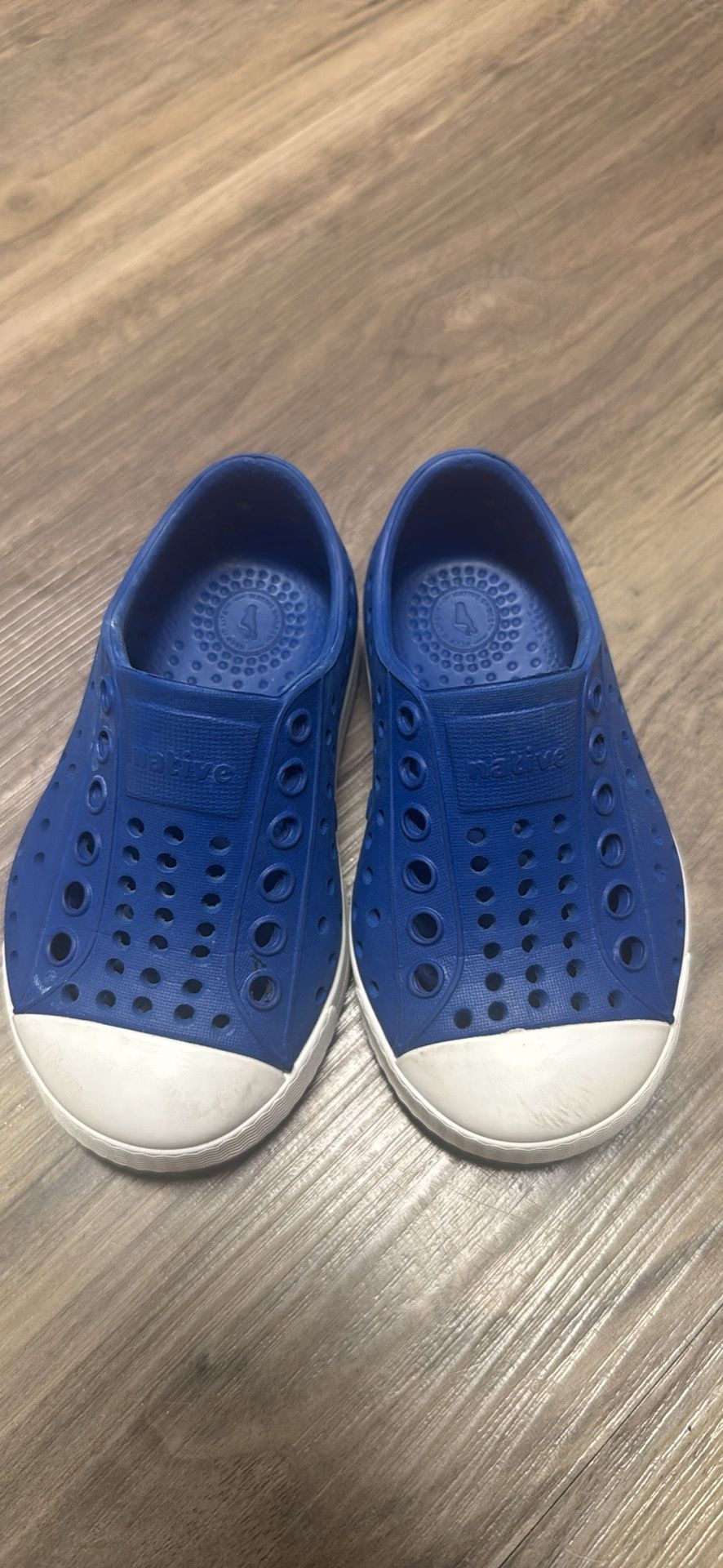Native Kids Royal Blue Shoes Size 5