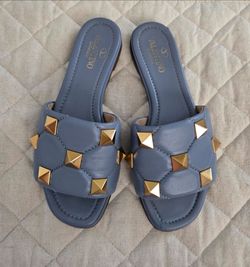 Valentino Rockstud Blue Calfskin Leather Gold Quilted Slide SlipOn Sandal 35.5/5