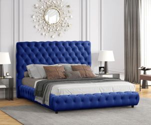 Lena Tufted Velvet Platform Bed w Phone Chargers