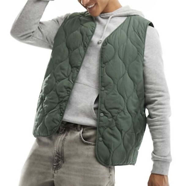 New Look Quilted Vested Small