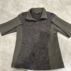 NORTH FACE SWEATER