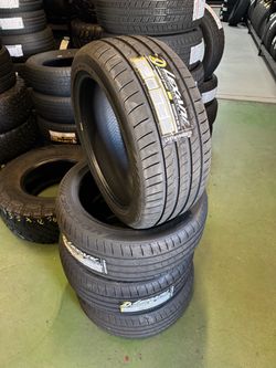 235/45/18 Lexani brand set ( brand new )