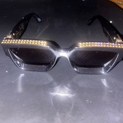 1.1 Lois Vuitton Millionaire Sunglasses  