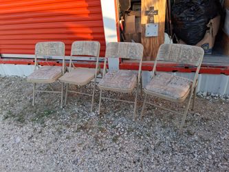 4 Foldable Chairs $45 Dlls.