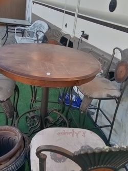 outside furniture for sale in Griffin