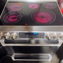 G E Cafe Range Electric 