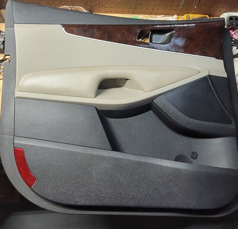 2016 Kia Sorento Drivers's Door Panel/Trim/Card