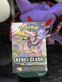 Pokémon TCG Rebel Clash Build and Battle Box New Sealed