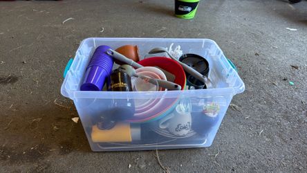 Bowls, glass’s, urensils