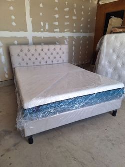 Queen Size Bed & Mattress $390 FIRM