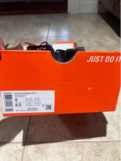 New Nike Tr 14 size 8