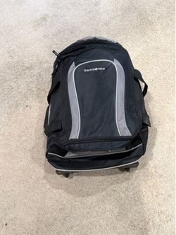 22” Samsonite Duffle / Carry on bag Luggage