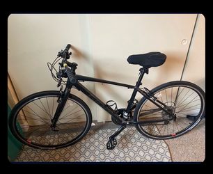 Giant hybrid bike