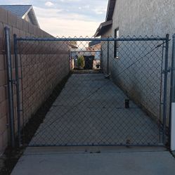 Puerta Gratis , Door Freee